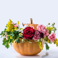 Гарбуз із квітами