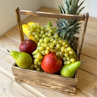 Ящик з фруктами